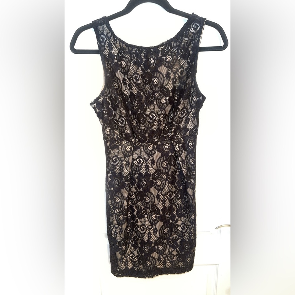 Forever 21 Elegant Black Mini Dress size small